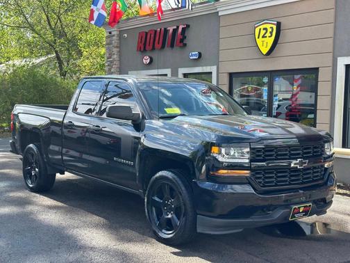 2017 Chevrolet Silverado 1500 Custom