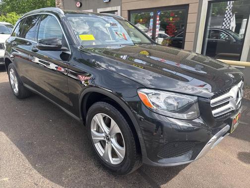 2017 Mercedes-Benz GLC 300 Base 4MATIC