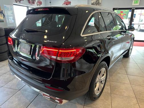 2017 Mercedes-Benz GLC 300 Base 4MATIC
