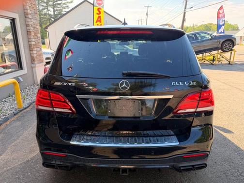 Obsidian Black Metallic 2016 Mercedes-Benz AMG GLE AMG GLE 63 S-Model 4MATIC