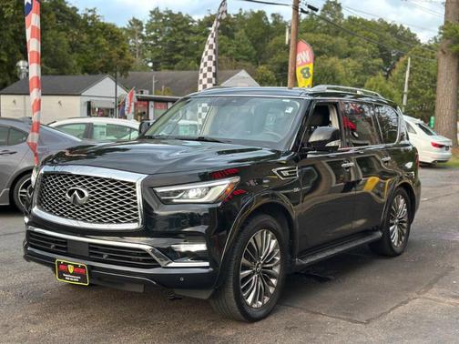 2018 INFINITI QX80 Base