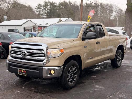 2017 Toyota Tundra SR5