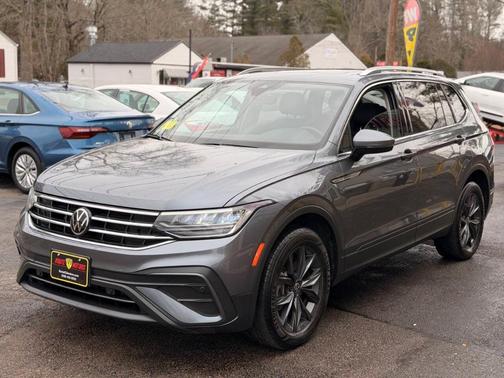 2022 Volkswagen Tiguan 2.0T SE