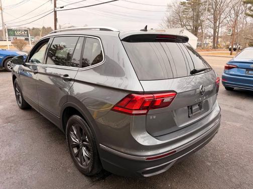 2022 Volkswagen Tiguan 2.0T SE