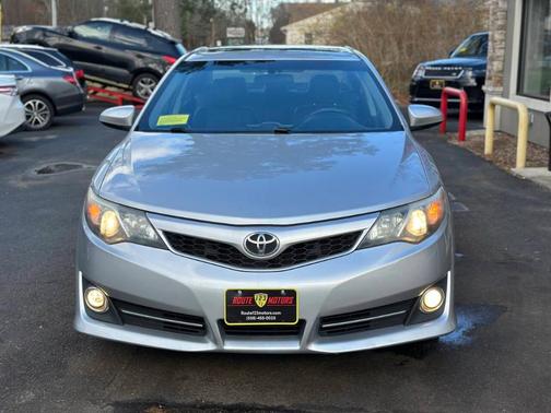 2014 Toyota Camry SE
