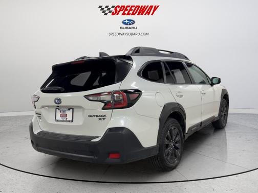 Crystal White Pearl 2024 Subaru Outback Onyx Edition XT