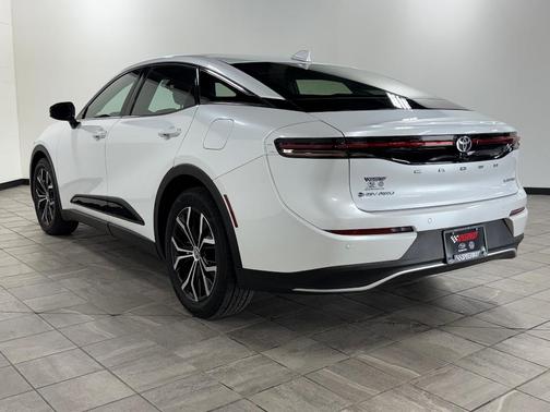 2024 Toyota Crown Limited