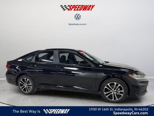 Deep Black Pearl Effect 2026 Volkswagen Jetta 1.5T Sport