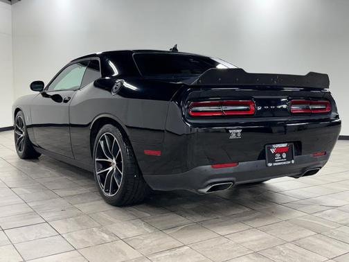 2016 Dodge Challenger R/T Scat Pack