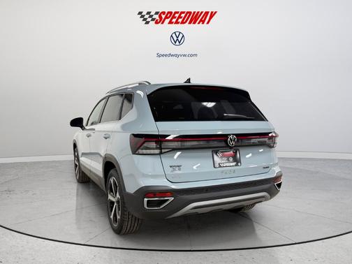 2026 Volkswagen Taos 1.5T SEL