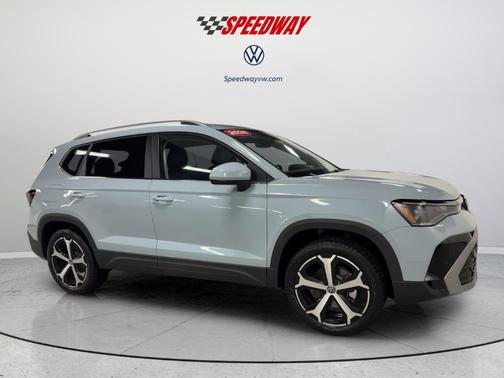 Monument Gray 2026 Volkswagen Taos 1.5T SEL