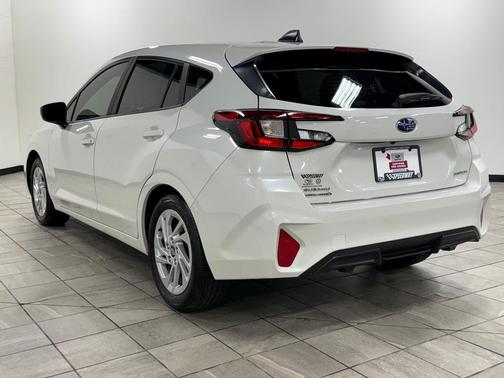 2024 Subaru Impreza Base