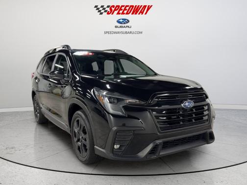 Crystal Black Silica 2023 Subaru Ascent Onyx Edition Limited