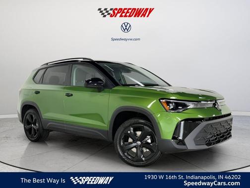 2025 Volkswagen Taos 1.5T SE Black