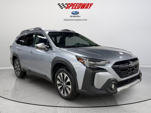 Ice Silver Metallic 2025 Subaru Outback Touring XT