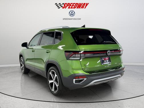 2025 Volkswagen Taos 1.5T SEL