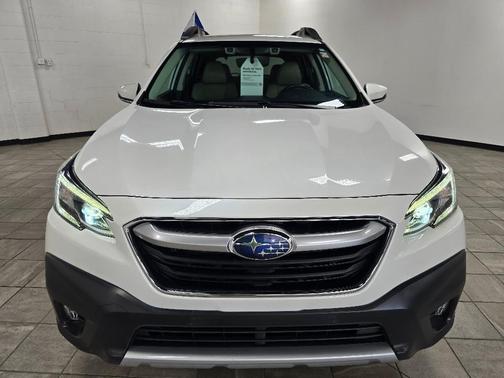 2022 Subaru Outback Limited XT