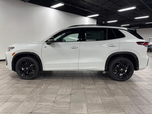 2025 Volkswagen Tiguan 2.0T SE R-Line Black