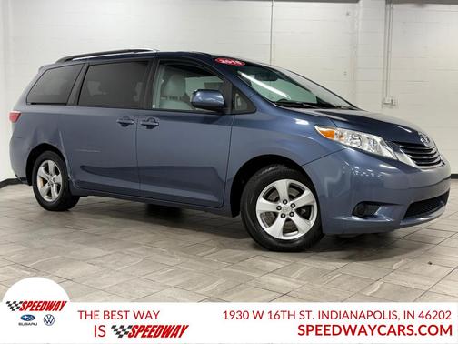 2015 Toyota Sienna LE