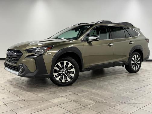 2023 Subaru Outback Touring