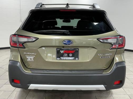 2023 Subaru Outback Touring