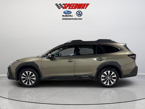 2023 Subaru Outback Touring