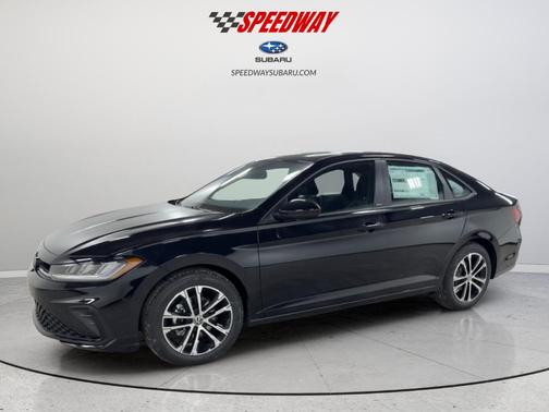 Deep Black Pearl Effect 2026 Volkswagen Jetta 1.5T Sport