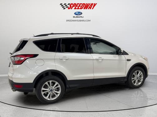White 2018 Ford Escape SEL