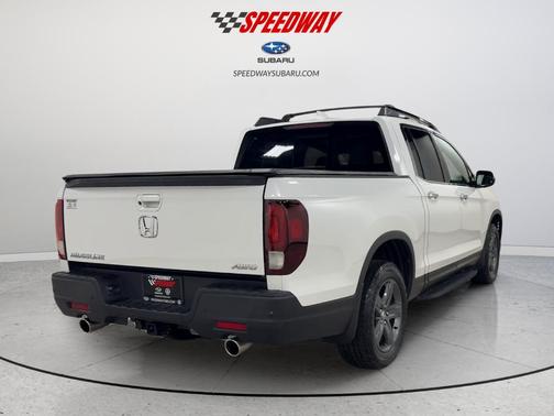 White 2023 Honda Ridgeline RTL-E