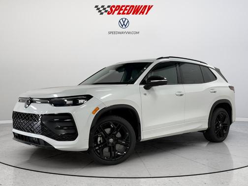 2025 Volkswagen Tiguan 2.0T SE R-Line Black