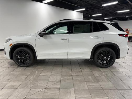 2025 Volkswagen Tiguan 2.0T SE R-Line Black