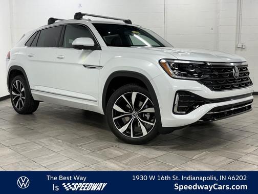 2025 Volkswagen Tiguan 2.0T SE R-Line Black