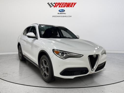 White 2019 Alfa Romeo Stelvio Ti