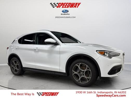 White 2019 Alfa Romeo Stelvio Ti