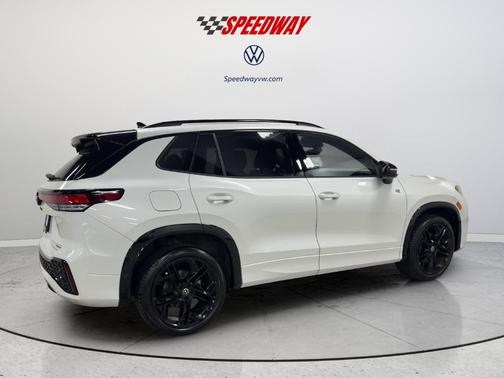 Opal White Pearl Effect 2025 Volkswagen Tiguan 2.0T SE R-Line Black