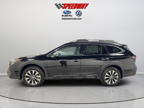 2025 Subaru Outback Touring