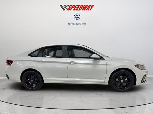 White 2026 Volkswagen Jetta 1.5T SE