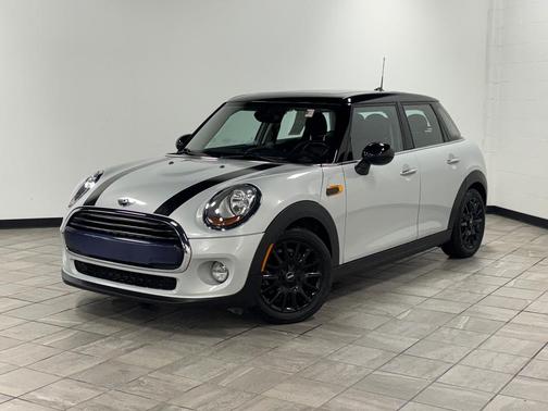 2016 MINI Hardtop Cooper