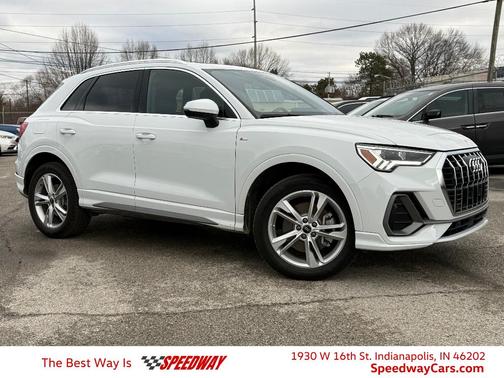 2024 Audi Q3 45 S line Premium