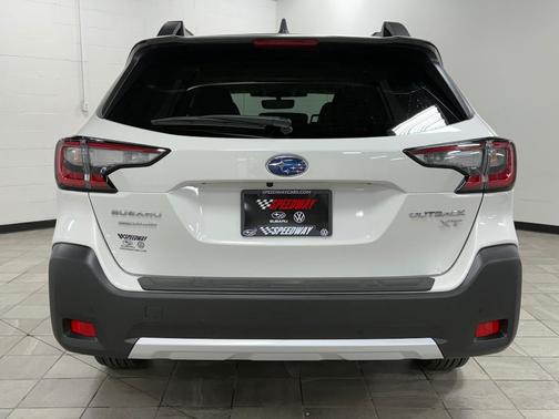 2025 Subaru Outback Limited XT