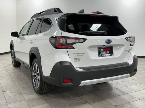 2025 Subaru Outback Limited XT