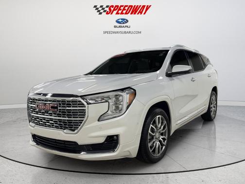 White 2024 GMC Terrain Denali