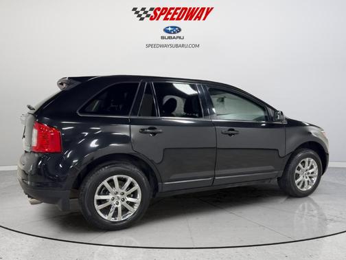 Tuxedo Black Metallic 2014 Ford Edge Limited