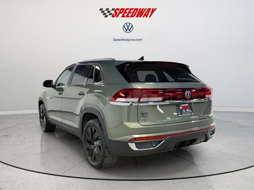 2026 Volkswagen Atlas Cross Sport 2.0T SE