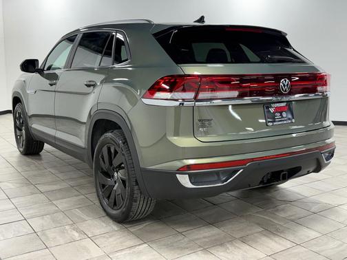 2026 Volkswagen Atlas Cross Sport 2.0T SE
