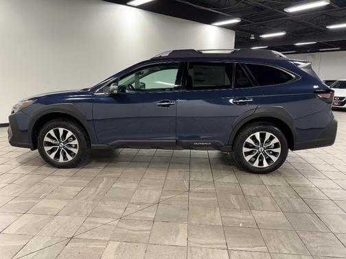 2025 Subaru Outback Touring