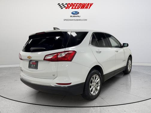 White 2019 Chevrolet Equinox 2LT