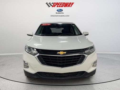 White 2019 Chevrolet Equinox 2LT