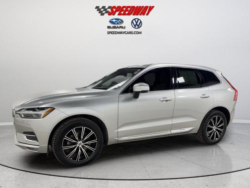 Silver 2020 Volvo XC60 T5 Inscription