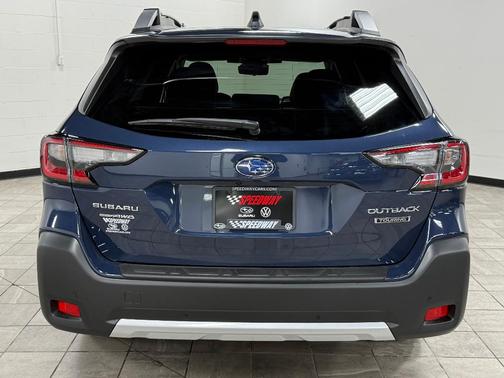 2025 Subaru Outback Touring